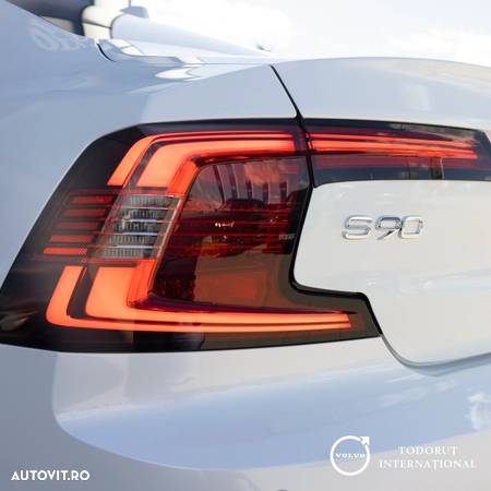 Volvo S90 T8 Twin Engine AWD Geartronic Inscription - 14