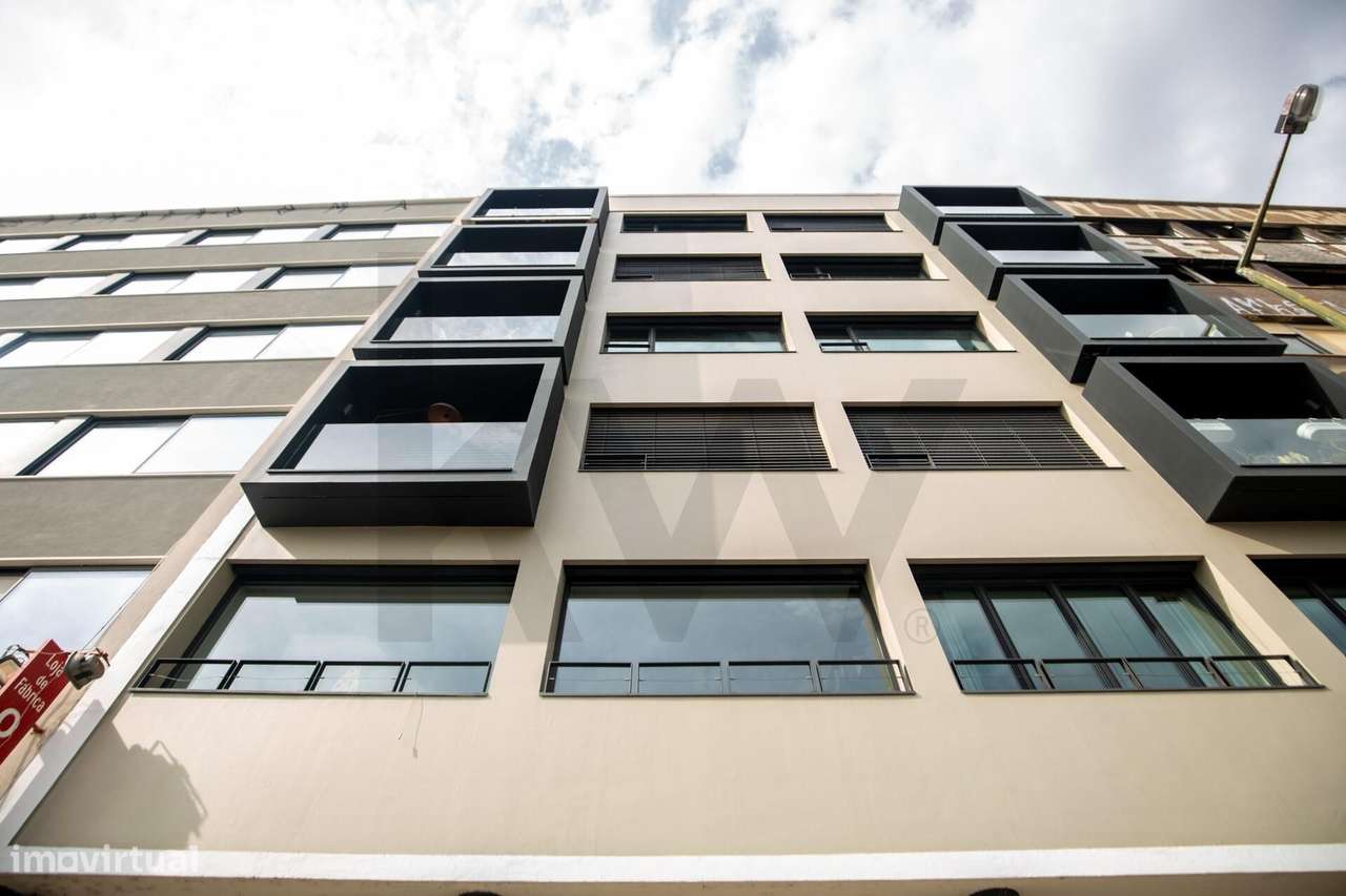 Excelente T2  - VISTA DE RIO - AV 24 de Julho - Grande imagem: 2/25