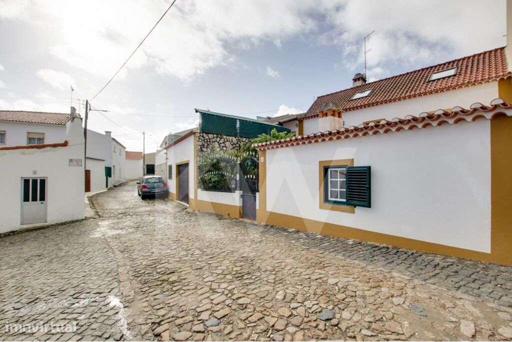 Moradia de 4 Assoalhadas no Sobral da Abelheira - Grande imagem: 5/45