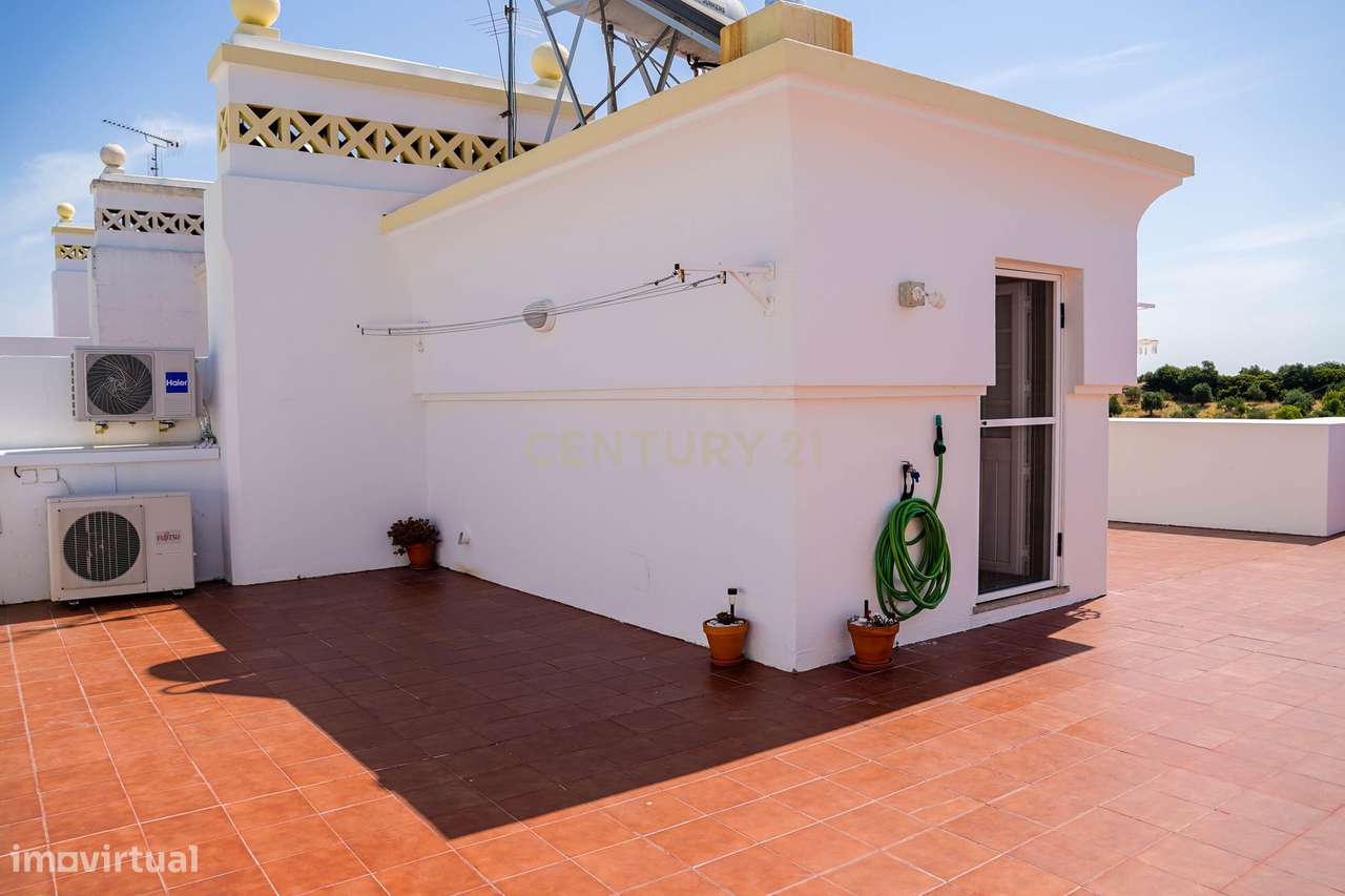 Moradia T3 com Piscina | Viva o Melhor do Alentejo a 10 Minutos de Bad-27