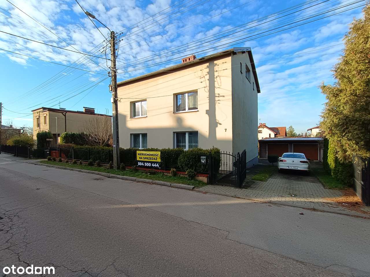 Dom jedno lub dwu rodzinny, Stare Tarnowice - Pełny obrazek: 1/16