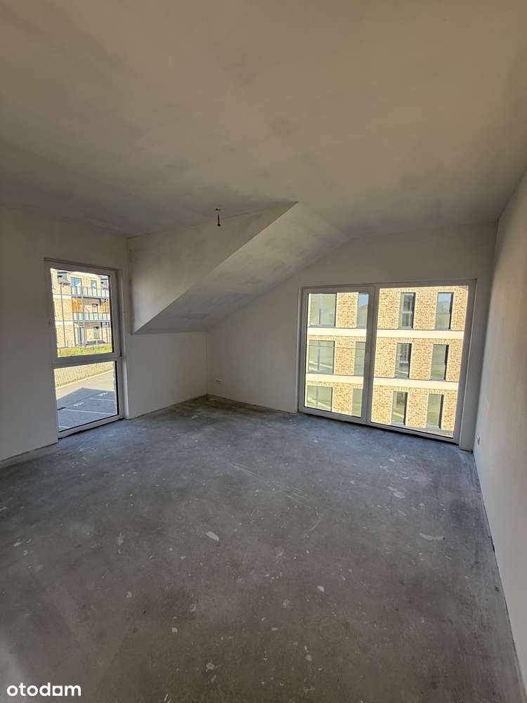 Mieszkanie z świetnym układem i balkonem francuskim w świetnym miejscu-6