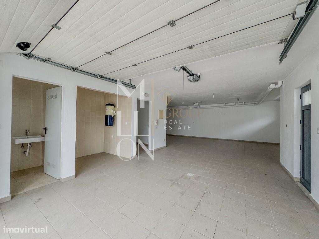 MORADIA T5 RENOVADA | GARAGEM 100 m2 | PRONTA A HABITAR – FEIJÓ-29