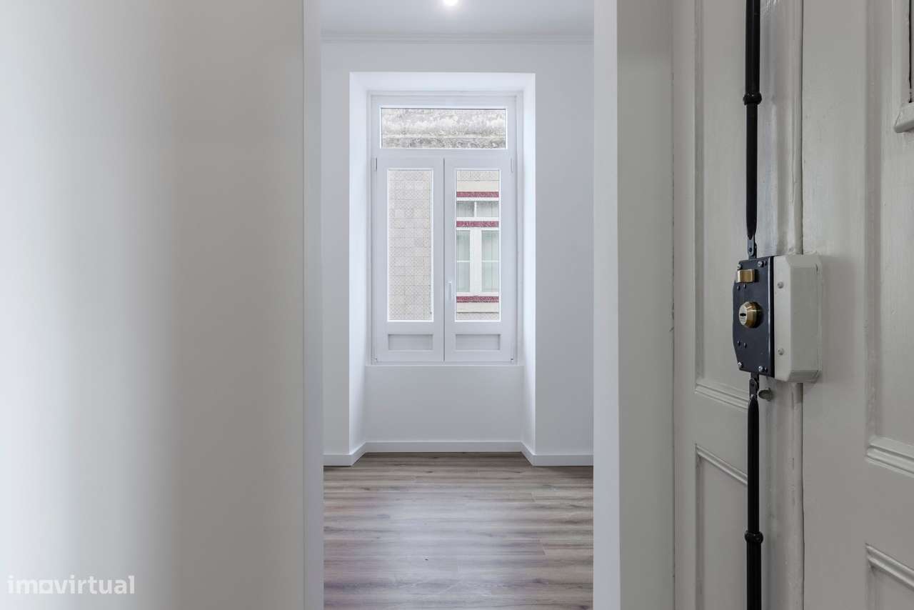 Apartamento T1 Totalmente Remodelado em Santa Maria Maior, no Centro d - Grande imagem: 5/31