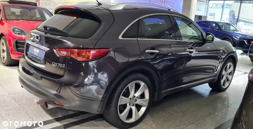 Infiniti QX70 3.7 S Premium - 6