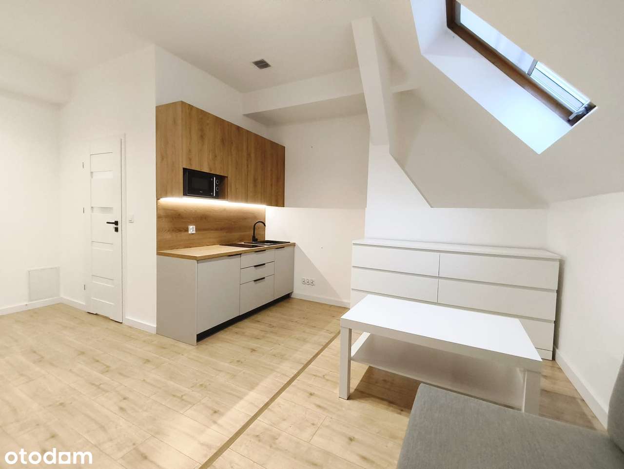 Kawalerka_na_wynajem_wysoki_standard_niski_czynsz!Bez_prowizji! - Pełny obrazek: 1/10