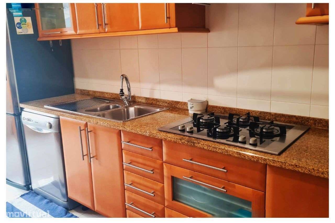 Coimbra T3 desafogado com garagem-10