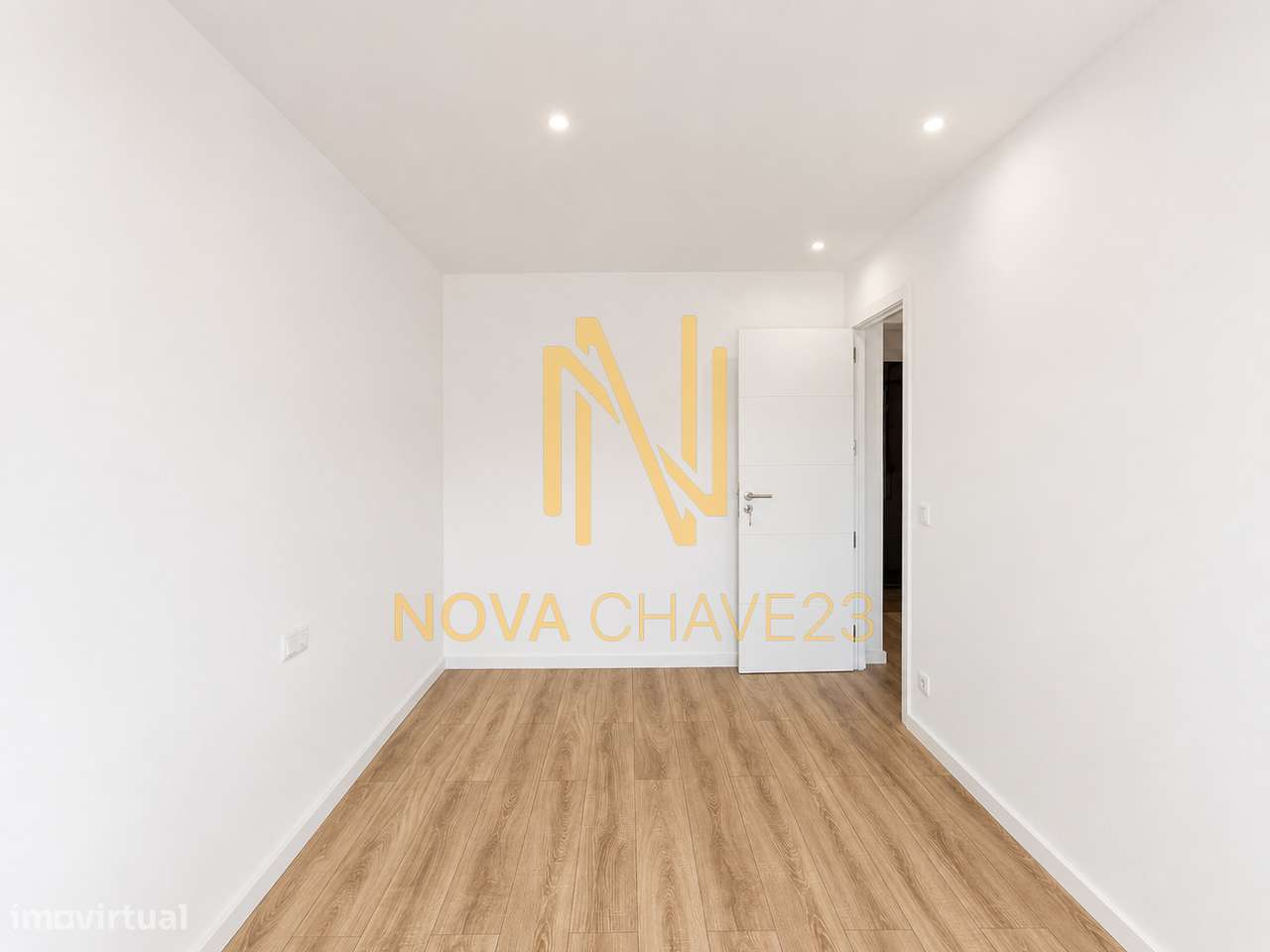 Apartamento T3+1 de Excelência em Mira-Sintra | Totalmente Remodelado-16