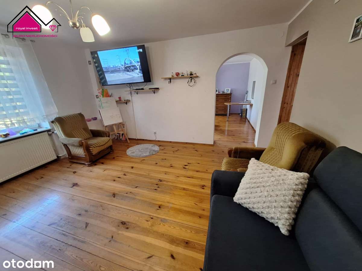 Dom  z dużą działką w doskonałej lokalizacji-13