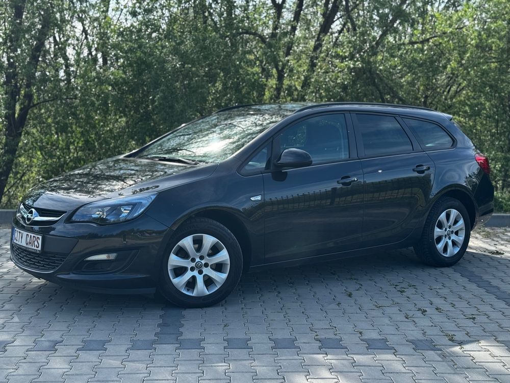 Opel Astra J 1.4 Turbo Active 2014