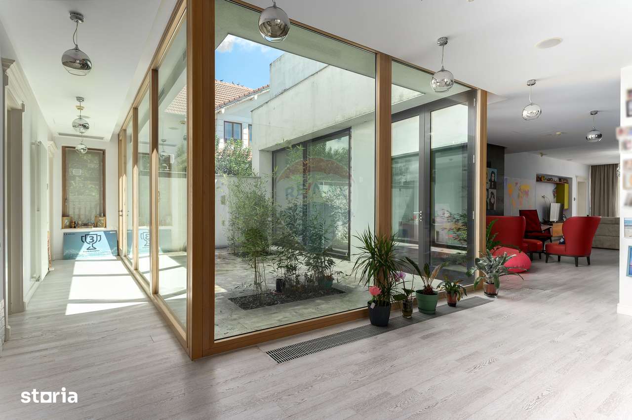 Vila contemporana, finisaje interioare lux,  gradina interioara - Imagine principală: 4/20