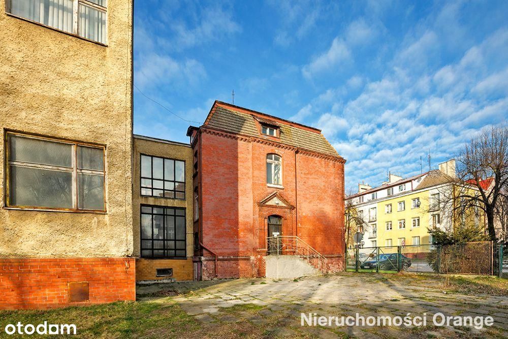 Kompleks budynków na mieszkania lub hotel