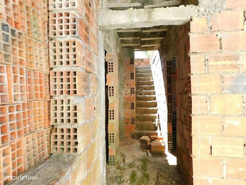 Terreno Urbano / Seia, Seia, São Romão e Lapa dos Dinheiros - Grande imagem: 4/16