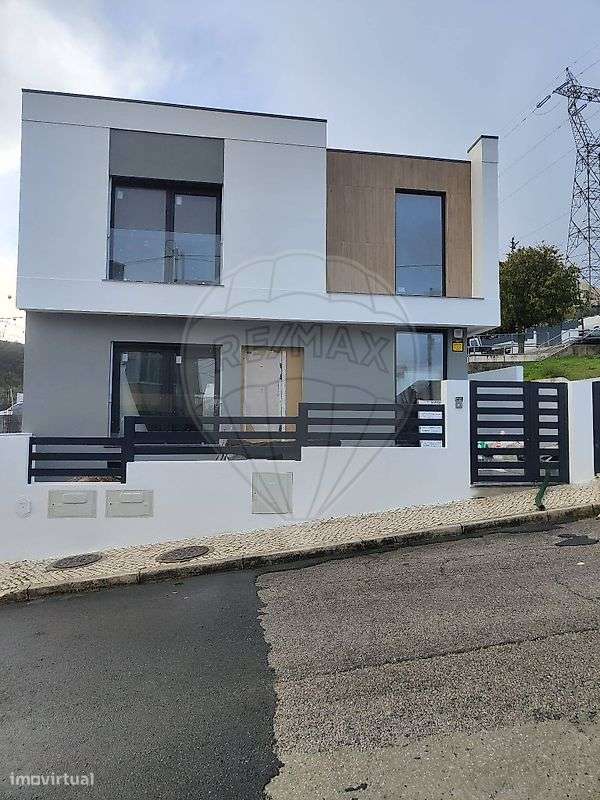 Moradia T4 para venda - Grande imagem: 5/14