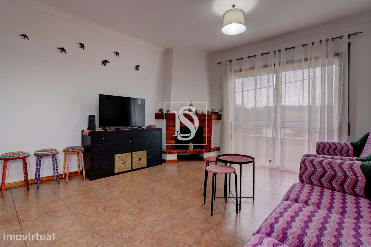 Apartamento T3 em Gião com terreno-4