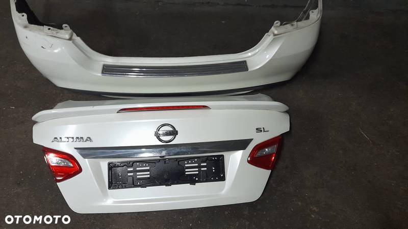 Nissan Altima l33 klapa tył zderzak lampy tył - 1