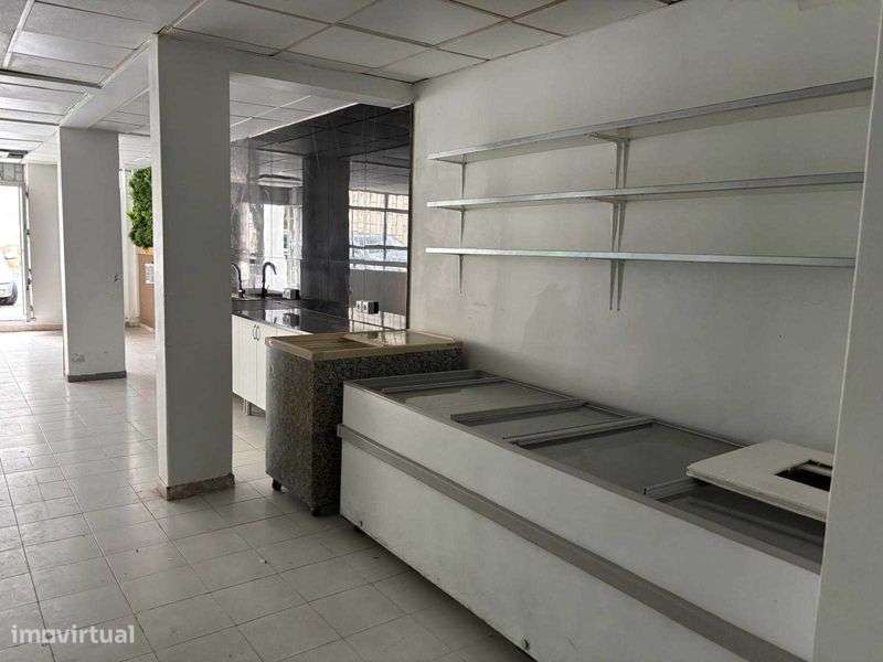 Arrenda-se loja 98m2 Mercês - Grande imagem: 4/7