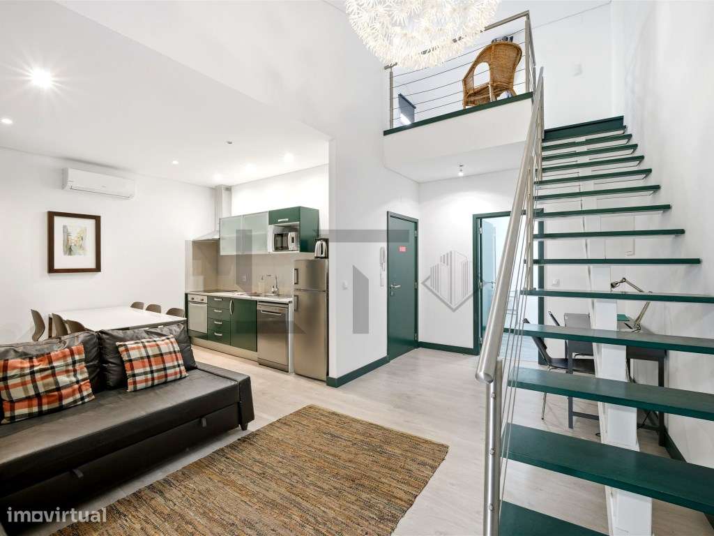 Prédio de Alojamento Local Reabilitado com 7 Unidades + Loja no Bai... - Grande imagem: 5/26