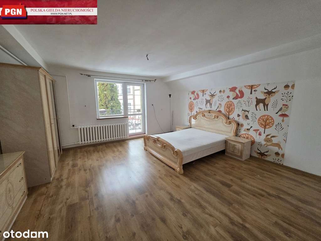 Na sprzedaż dom jednorodzinny z garażem-8