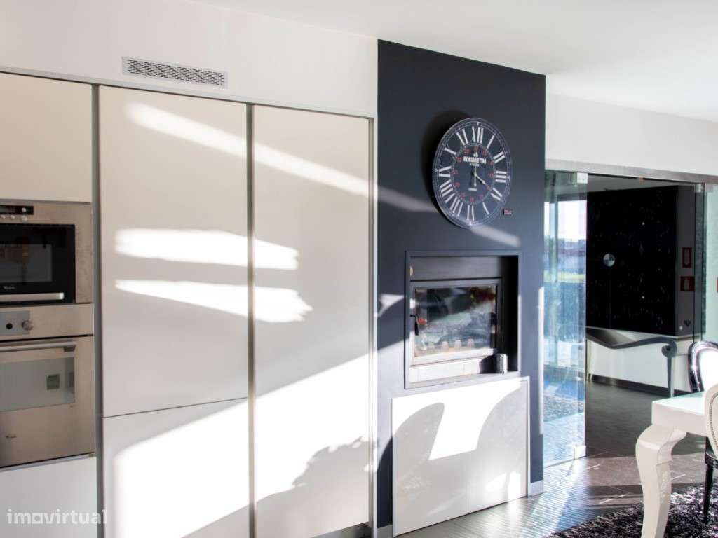 Moradia térrea, individual T3 com piscina em Monte Redondo-5