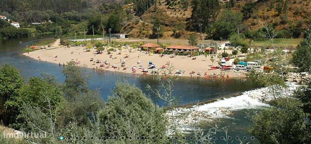 Terreno - Grande imagem: 3/4