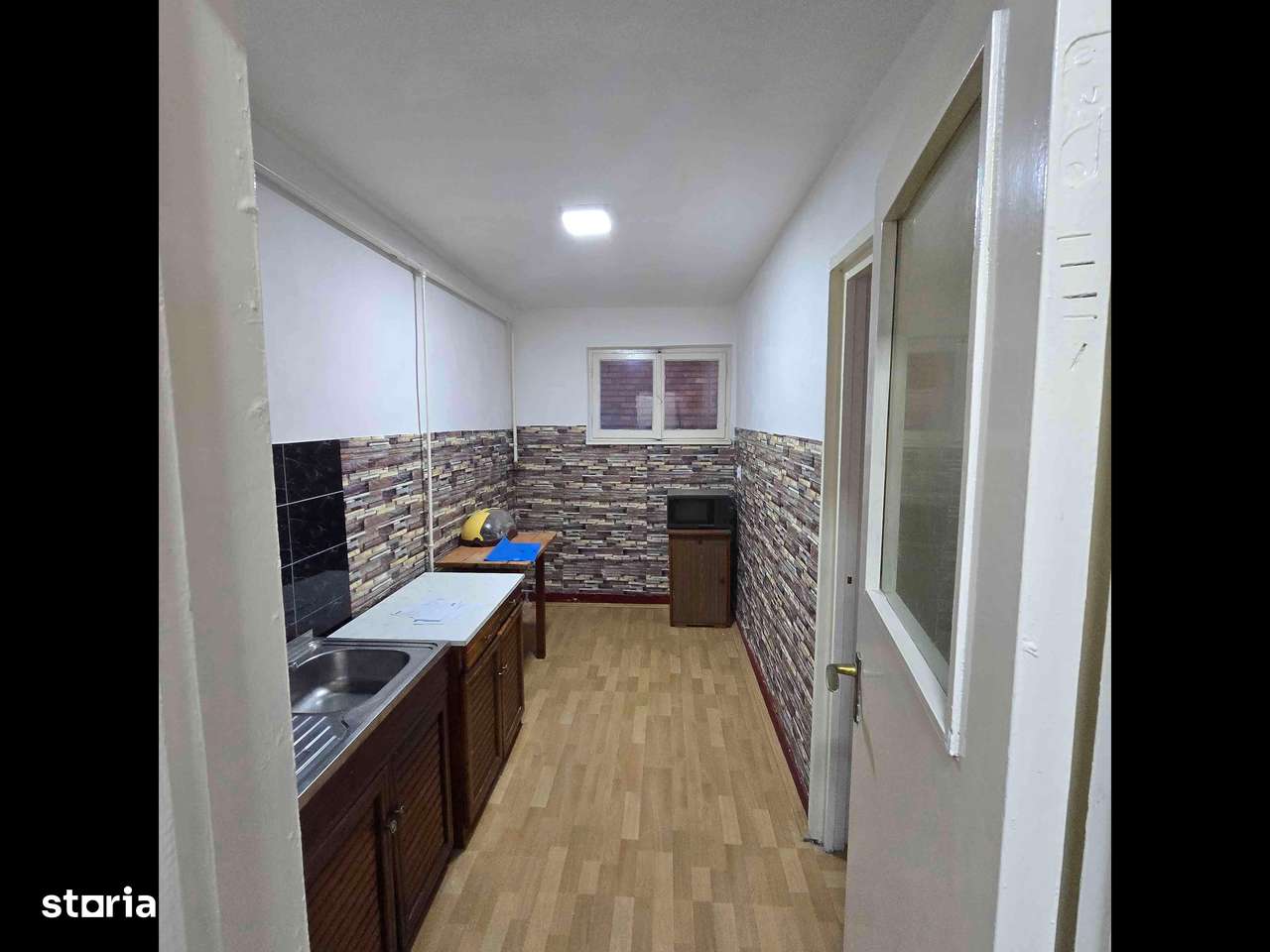 Apartament cu două camere Hunedoara. - Imagine principală: 4/7