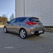 Toyota Auris 1.6 Prestige - 8