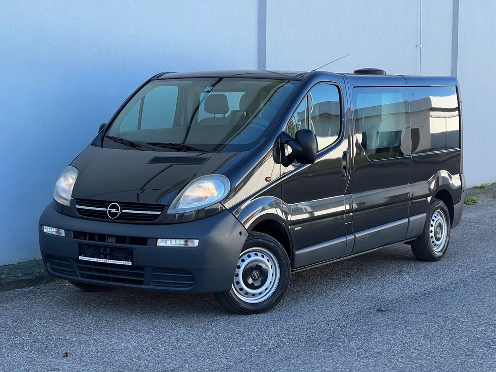 Opel Vivaro 2006