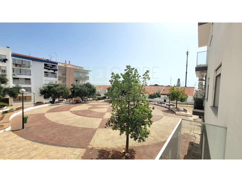 Apartamento Duplex Mobilado no Centro de Tavira - 125,88 m² - Grande imagem: 4/31