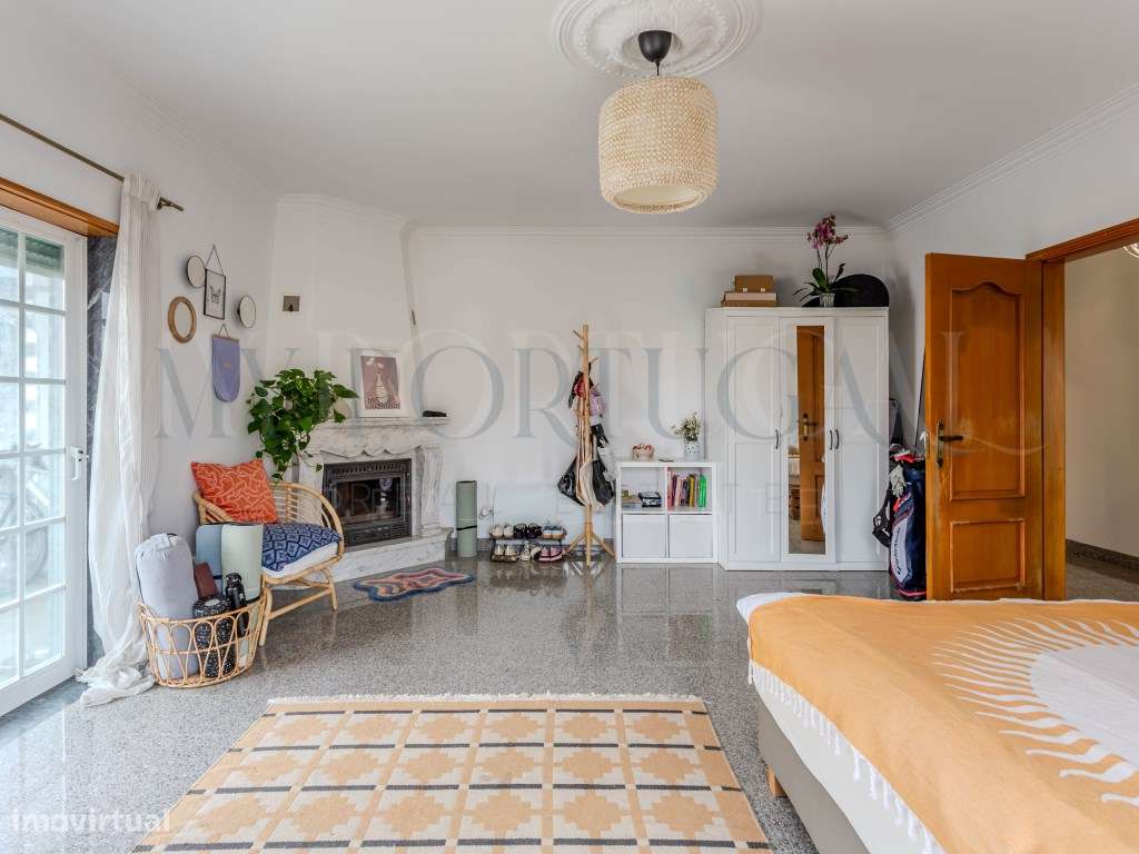 Moradia T4+1 em Ribamar: Onde o Mar e o Conforto se Encontram-17