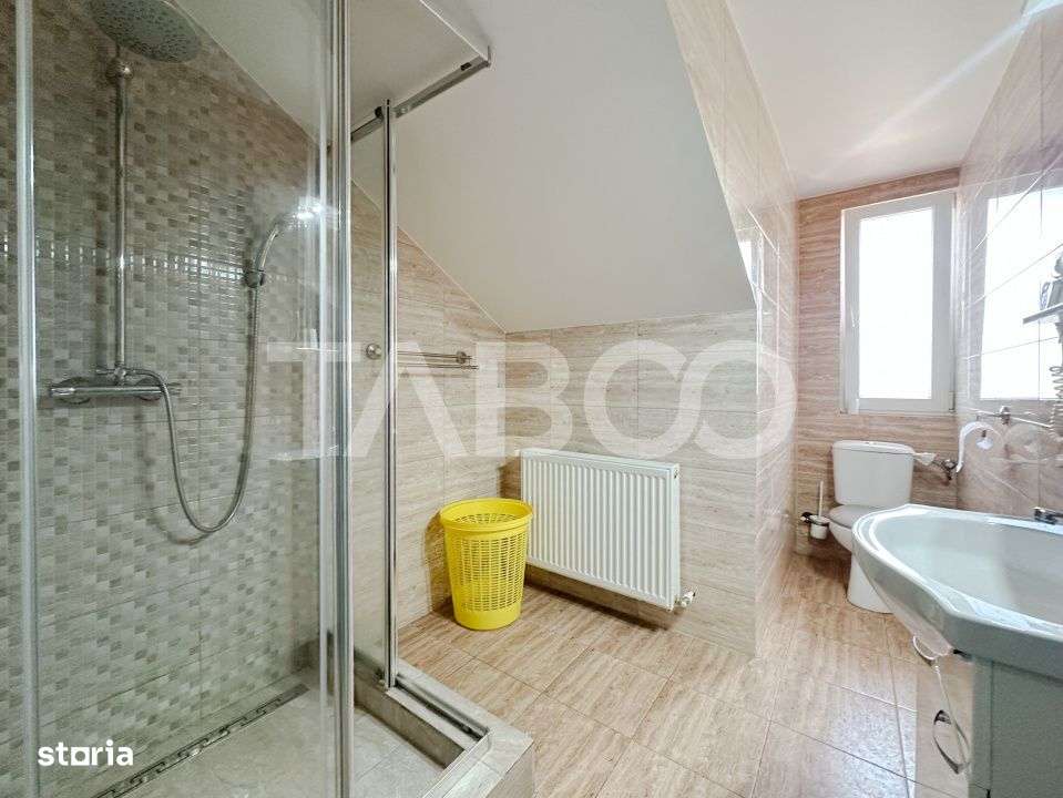 Casa cu 4 apartamente in cartierul Someseni zona Bilt investitie - Imagine principală: 3/19