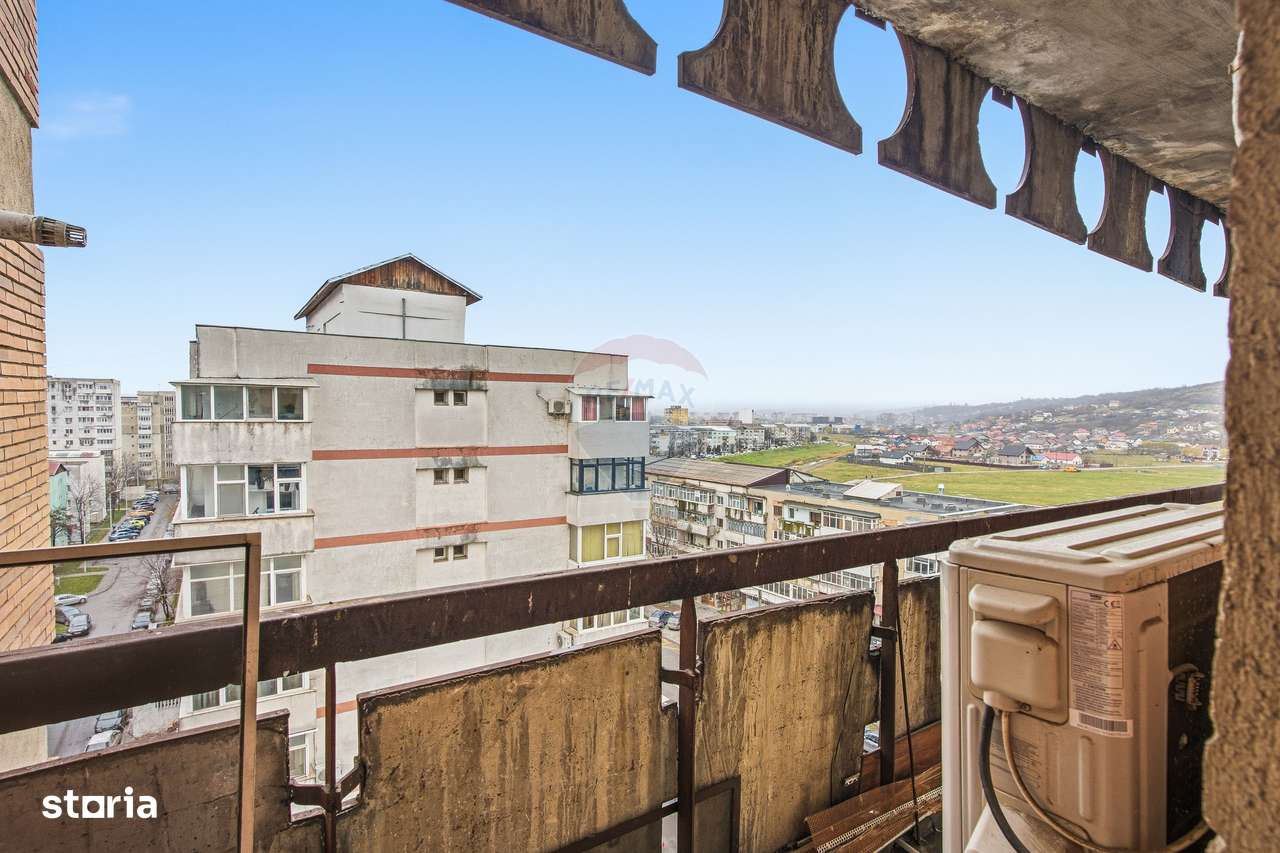 Apartament cu 2 camere de vânzare în zona Dacia-5