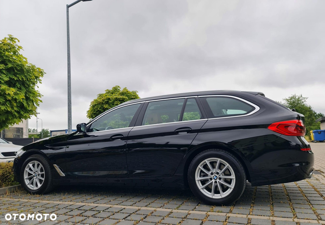 BMW Seria 5 520d Luxury Line - 21