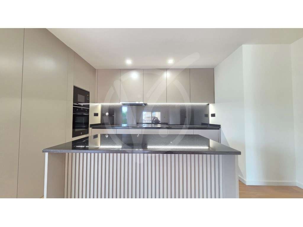 Apartamento T3 como NOVO junto ao METRO na Póvoa de Varzim-3