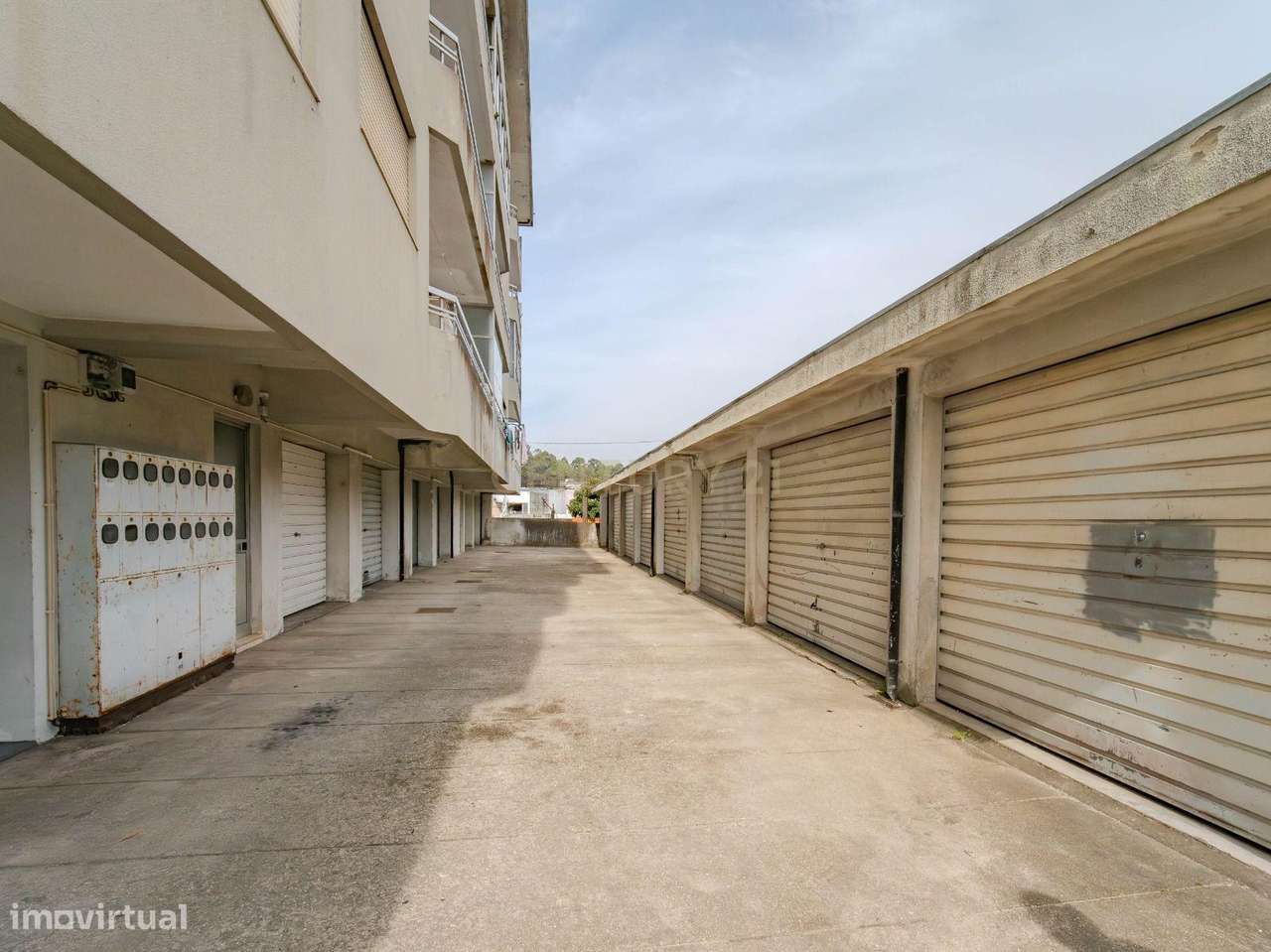 Apartamento T2 com garagem box | Rés-do-chão | Maia-21