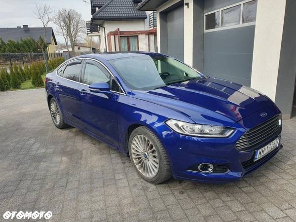 Ford Fusion 2.0 EcoBoost Titanium - 10