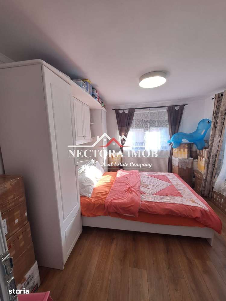 NECTORA IMOB-Casa cu 2 corpuri, 116 mp + 252 mp teren, Str. Dambovitei - Imagine principală: 5/17