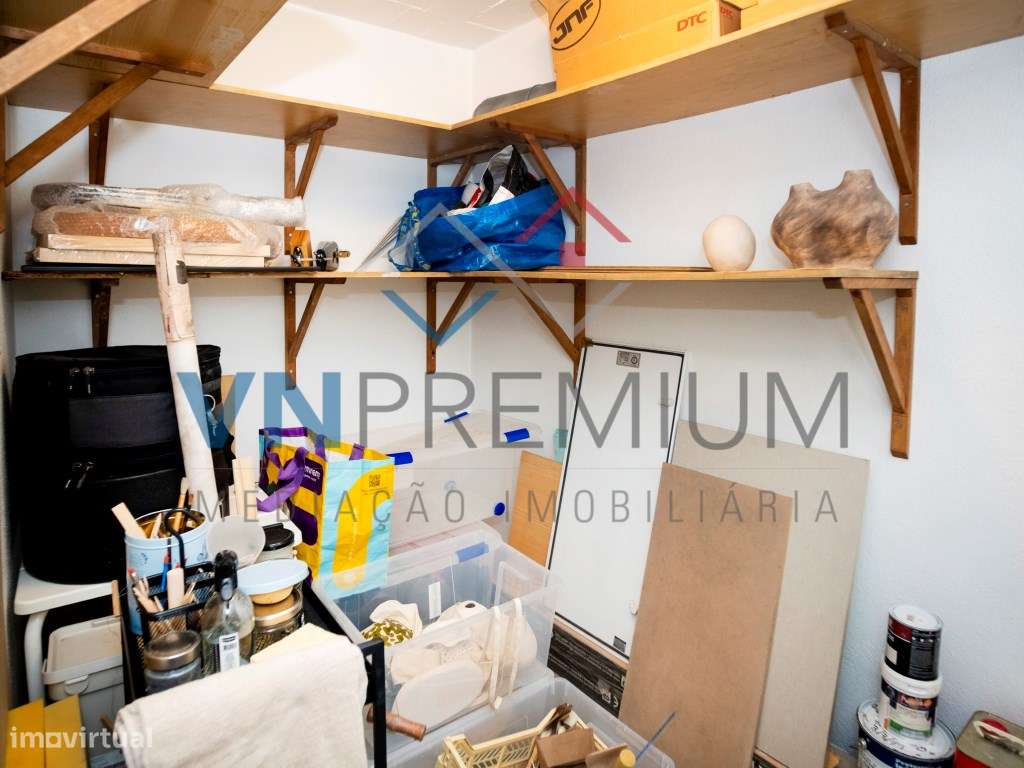 Belíssimo apartamento totalmente remodelado com materiais topo de gama-51