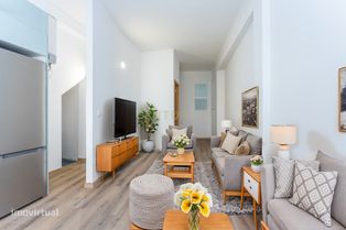 LOJA TRANSFORMADA EM APARTAMENTO T2 TOTALMENTE REMODELADO EM PAIO PIRE - Grande imagem: 3/27