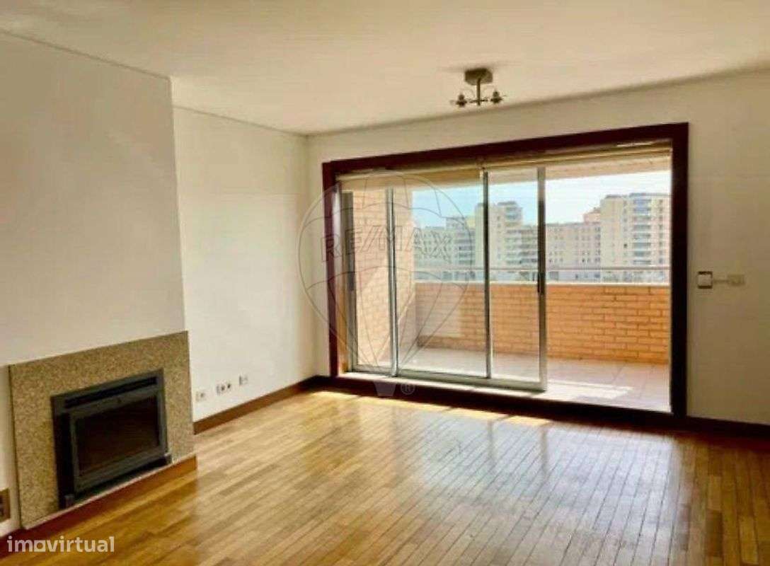 Apartamento T2 para arrendamento - Grande imagem: 3/19