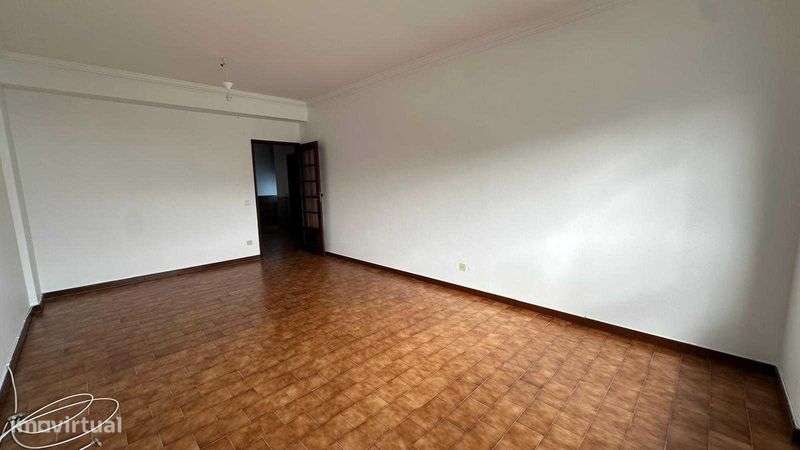 Apartamento T3 com excelentes áreas, São Sebastião, Setúbal - Grande imagem: 5/12