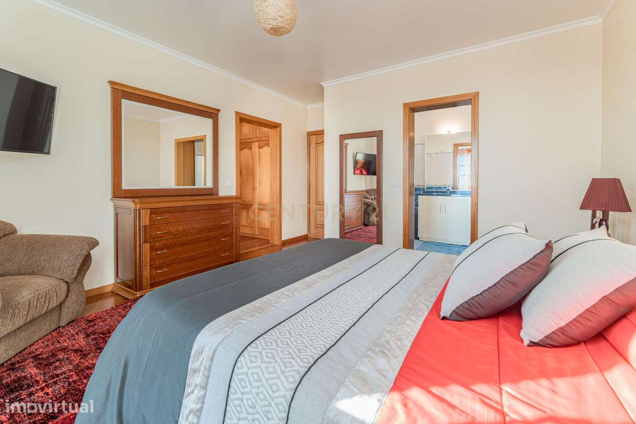 Moradia Clássica T3 com Sótão Habitável em Canhas, Ponta do Sol-31