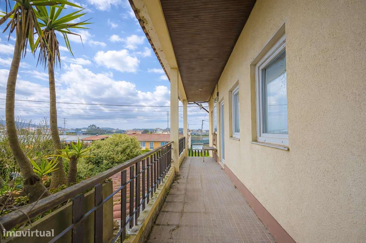 Moradia T8 na Póvoa do Varzim | Oportunidade de Investimento com...-57