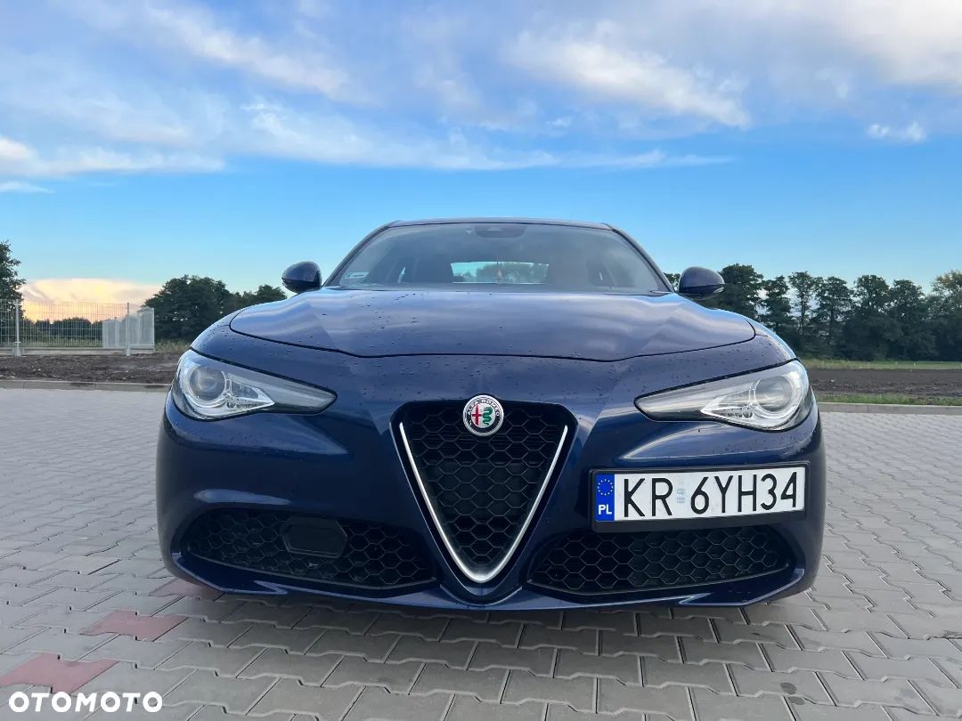 Alfa Romeo Giulia 2.2 D Turbo - 1