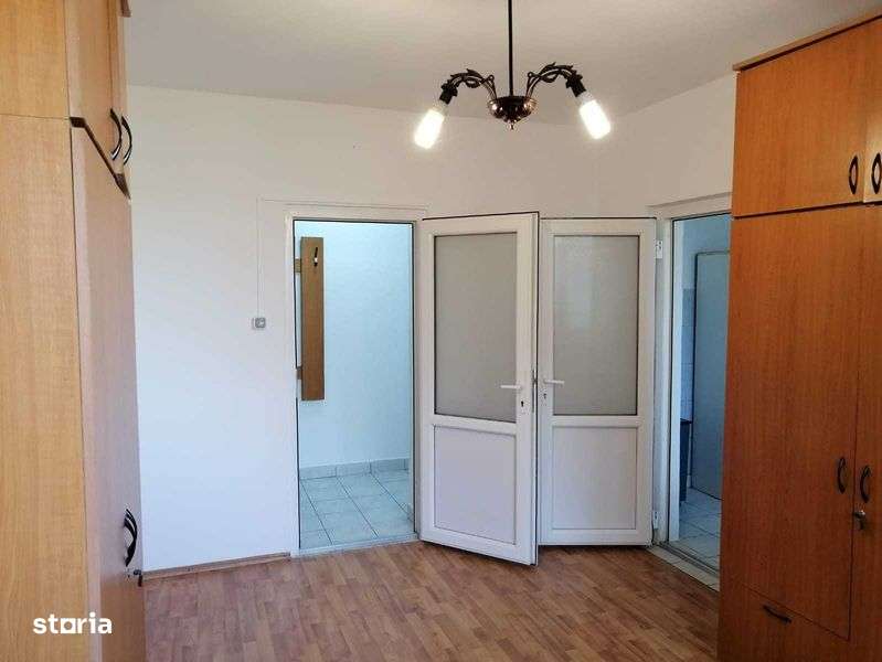 Vand apartament Comuna Sandra - Timis - Imagine principală: 4/8