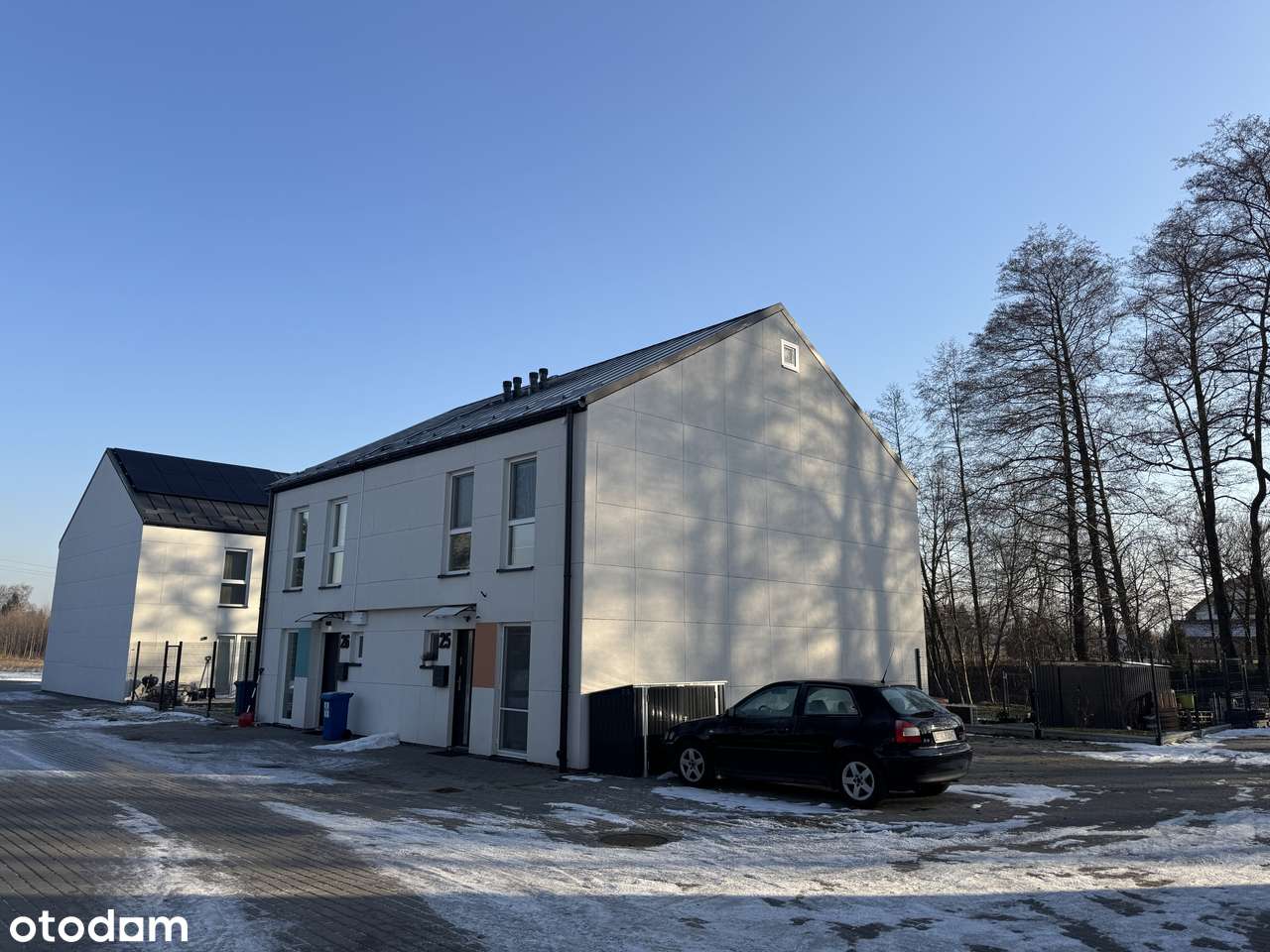 Nowoczesny dom w zabudowie bliźniaczej-16