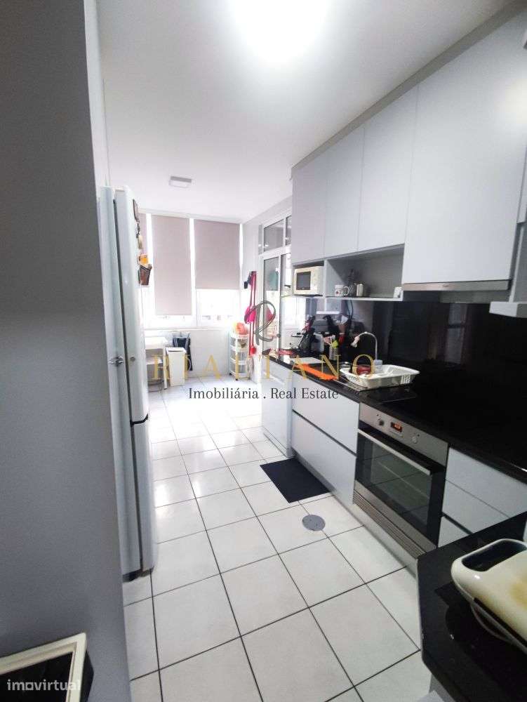 Apartamento T3 em Aveiro / Barrocas-24