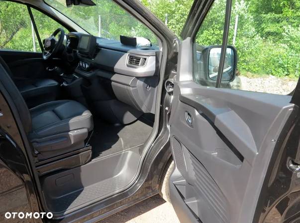 Renault Trafic SpaceClass 2.0 dCi EDC - 15