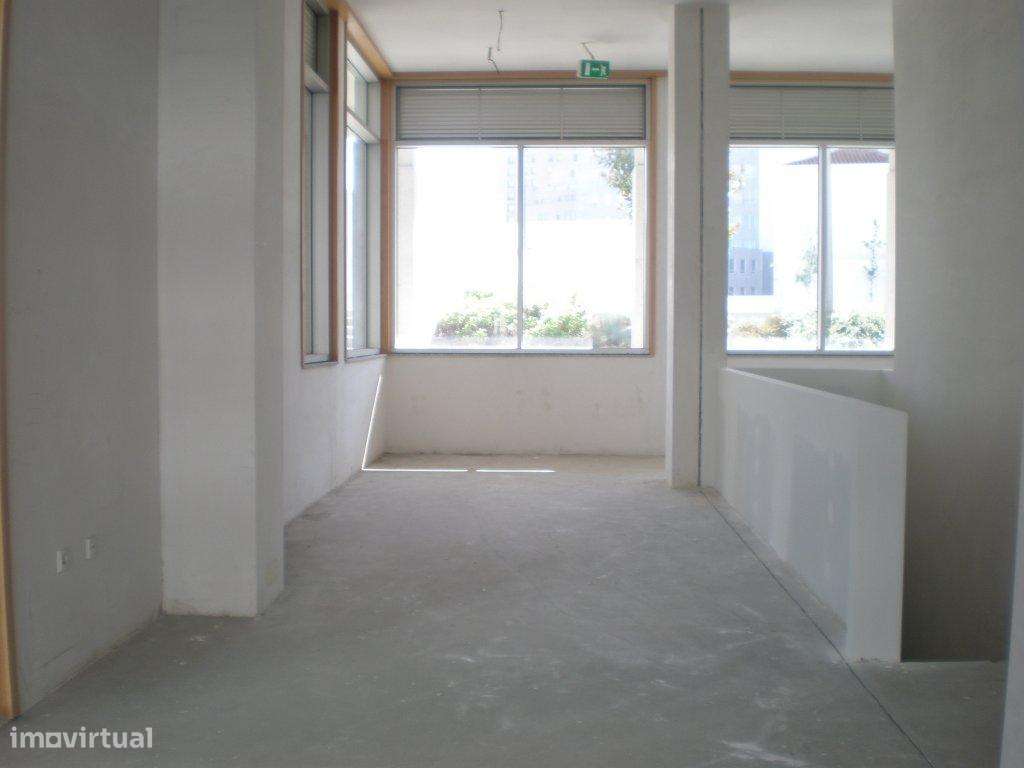 Loja/ escritório, Varandas do Choupelo - centro Gaia - Grande imagem: 4/11