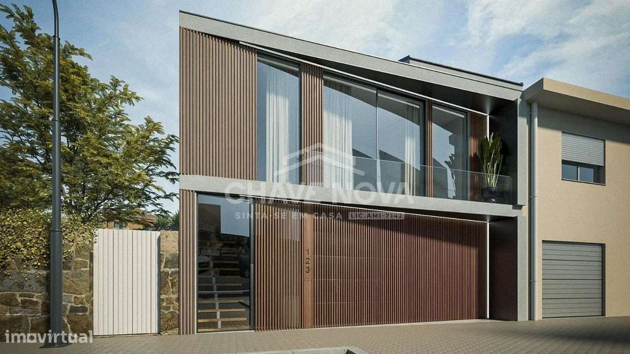 Moradia V3 Nova c/ Terreno (163m2) na Madalena-0